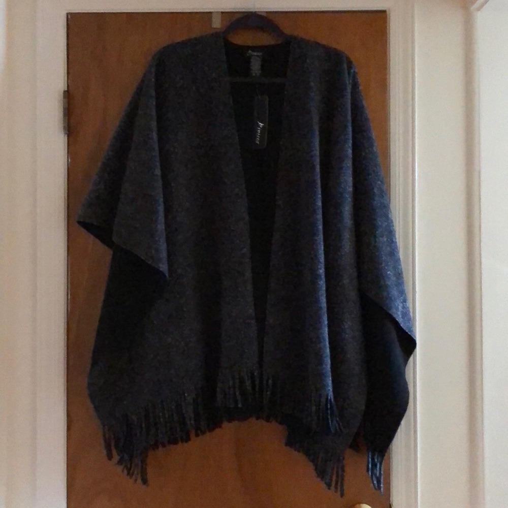 Reversible shawl fleece material